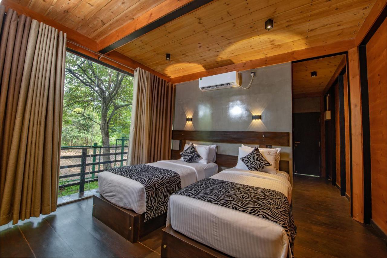 Atha Resort Sigirija Zewnętrze zdjęcie Deluxe Room